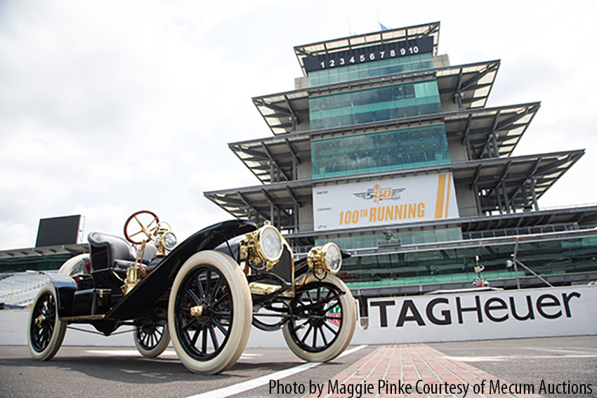 1907 Stoddard-Dayton Model K Runabout at IMS