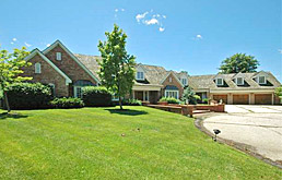 Chris White's former Lake Clearwater home