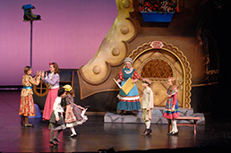 rop-arts-center-jump-070212-15col.jpg