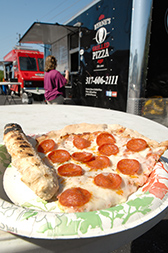 ae-food-trucks03print-1col.jpg