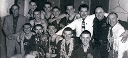 ae-lopresti-milan-1954-team-photo-15col.jpg