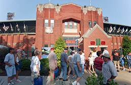 lopresti-bosse-field-05212005-15col.jpg