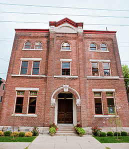 vin-archchatham-18-15col.jpg