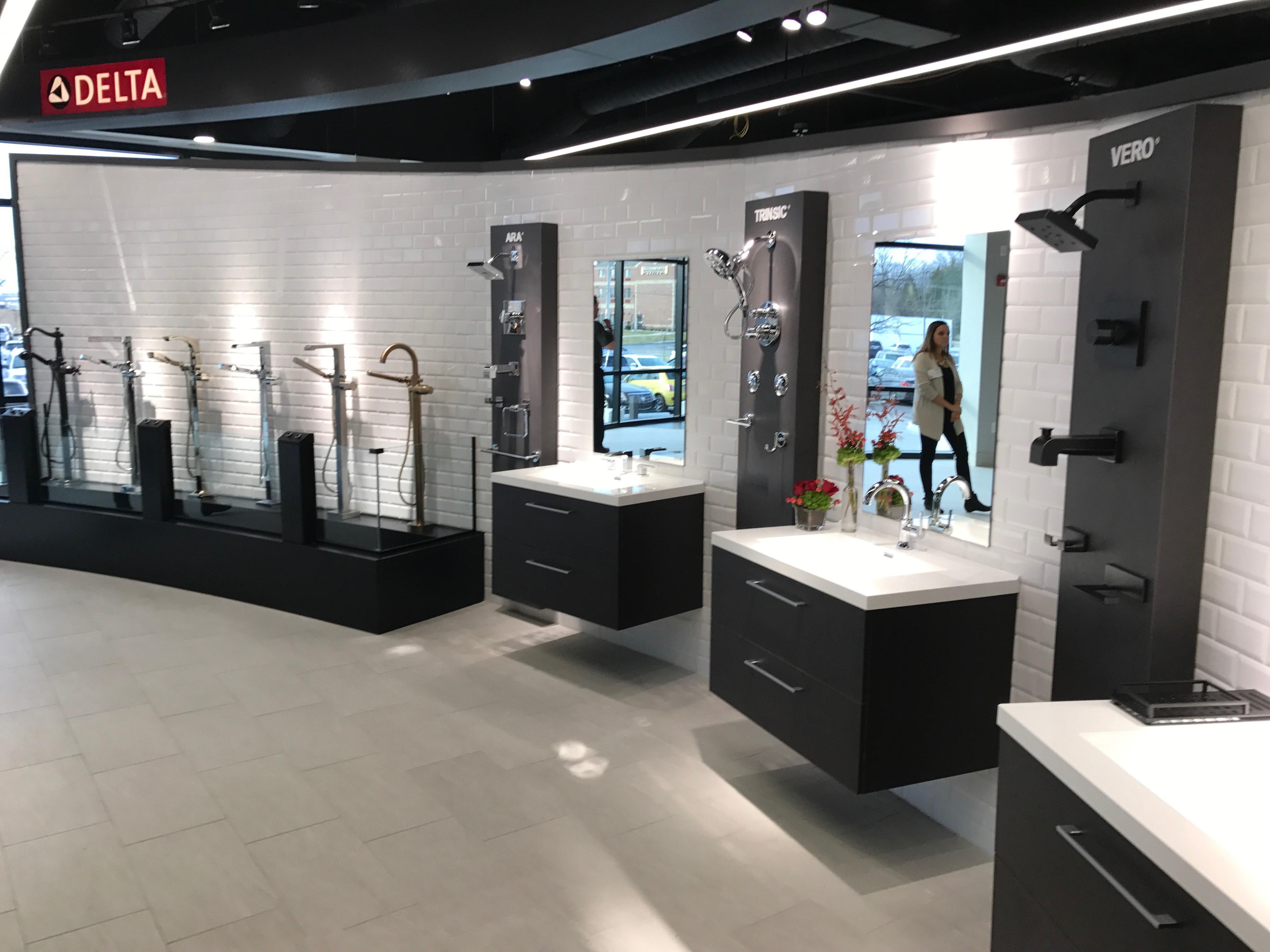 Delta Faucet Completes 15M Headquarters Expansion 2017 02 01