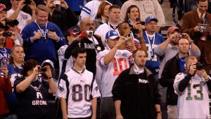 More than 7,000 fans bought tickets to attend Super Bowl media day in Indianapolis-the first open to the public.