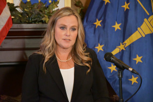 Indiana teachers union endorses former state schools chief Jennifer McCormick for governor